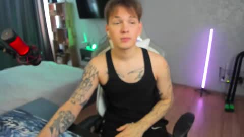 vova online show from February 4, 2026, 9:59 am