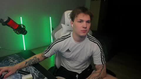 Snapshot of vova_belkin_ chatting on May 17, 2026, 6:04 pm vova online show from May 17, 2026, 6:04 pm