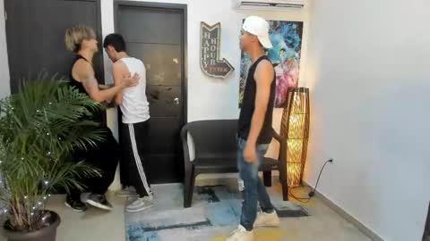 voyeurism_guys online show from September 28, 2025, 11:10 pm