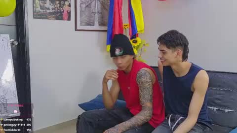 voyeurism_guys online show from June 22, 2026, 3:25 am