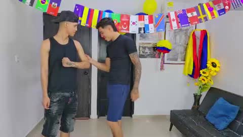 voyeurism_guys online show from July 5, 2026, 10:39 pm