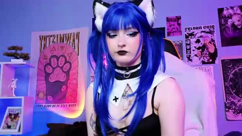 Snapshot of vronnier chatting on July 9, 2026, 4:11 pm vronnier online show from July 9, 2026, 4:11 pm