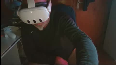 Snapshot of vuda77 chatting on November 4, 2025, 8:08 pm oscar online show from November 4, 2025, 8:08 pm