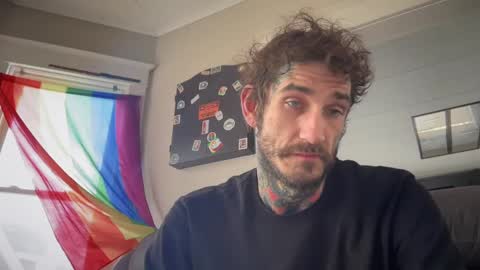 vveejay online show from September 14, 2025, 5:56 pm