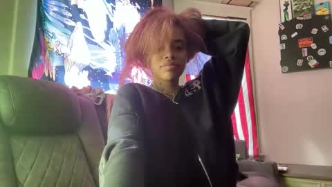 vveejay online show from October 18, 2025, 5:35 pm