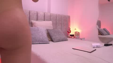 Snapshot of vvioleta_ chatting on December 23, 2025, 3:04 am Violeta online show from December 23, 2025, 3:04 am