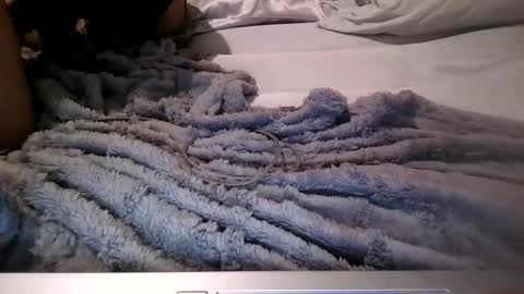 Snapshot of vvlk2112 chatting on November 27, 2025, 1:29 am vvlk2112 online show from November 27, 2025, 1:29 am