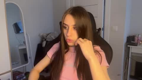 Arina online show from March 18, 2026, 10:07 am