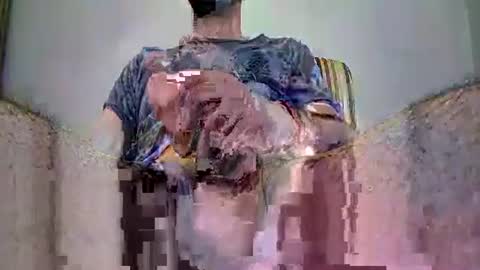 Snapshot of vype121 chatting on January 6, 2026, 10:12 pm vype121 online show from January 6, 2026, 10:12 pm