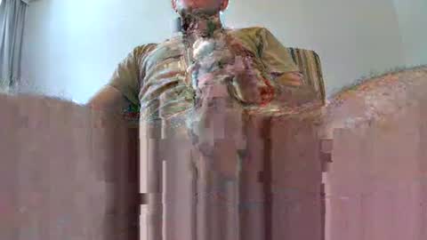 Snapshot of vype121 chatting on January 10, 2026, 8:05 am vype121 online show from January 10, 2026, 8:05 am