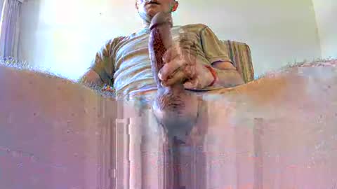 Snapshot of vype121 chatting on January 18, 2026, 9:24 am vype121 online show from January 18, 2026, 9:24 am