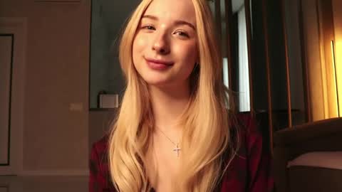 Nana online show from April 9, 2026, 6:19 am