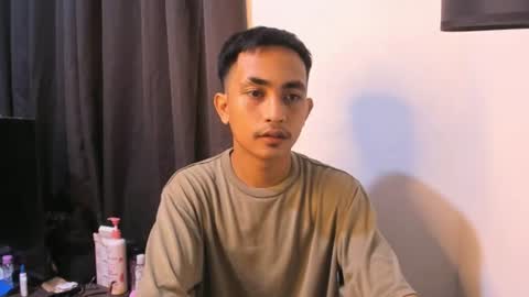 Snapshot of wade_son chatting on July 13, 2026, 1:14 pm WADE online show from July 13, 2026, 1:14 pm