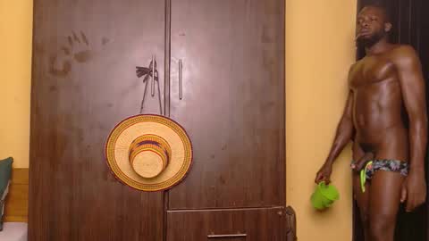 Snapshot of wakanda_mamba chatting on October 12, 2025, 2:21 am Wakanda Mamba online show from October 12, 2025, 2:21 am