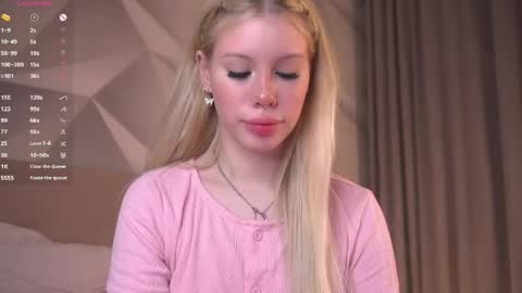 Snapshot of waki_fuckie chatting on May 1, 2026, 10:03 pm Lina online show from May 1, 2026, 10:03 pm