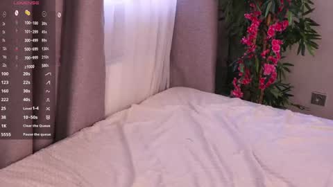 Snapshot of waki_fuckie chatting on May 7, 2026, 8:52 am Lina online show from May 7, 2026, 8:52 am