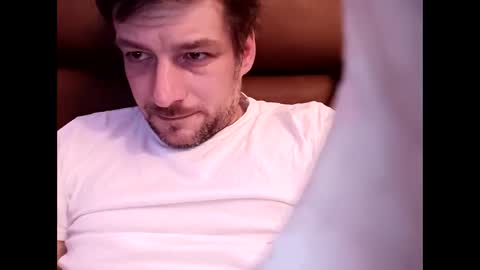 walex0900 online show from October 5, 2025, 8:29 pm