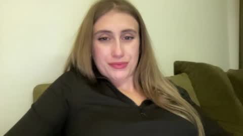 walkiria19 online show from July 28, 2026, 7:26 pm