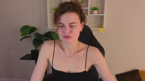 Wanda online show from April 15, 2026, 1:40 pm