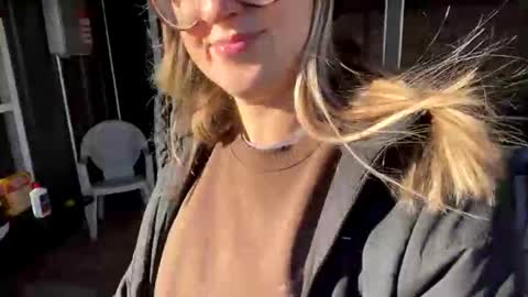 Snapshot of wanderlustjade chatting on January 13, 2025, 9:09 pm Jade Adonis online show from January 13, 2025, 9:09 pm