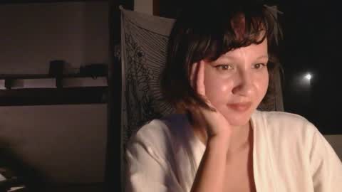 Snapshot of wanderwhitch chatting on February 7, 2026, 2:48 am Miya online show from February 7, 2026, 2:48 am