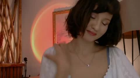 Snapshot of wanderwhitch chatting on May 14, 2026, 3:41 pm Miya online show from May 14, 2026, 3:41 pm