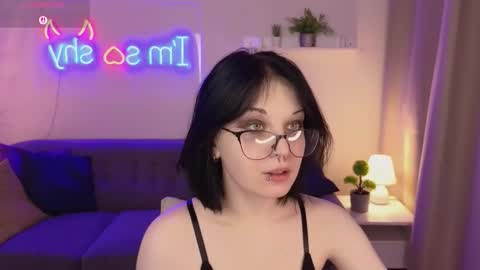 Snapshot of wandy_di chatting on December 4, 2025, 9:45 pm Wandy online show from December 4, 2025, 9:45 pm