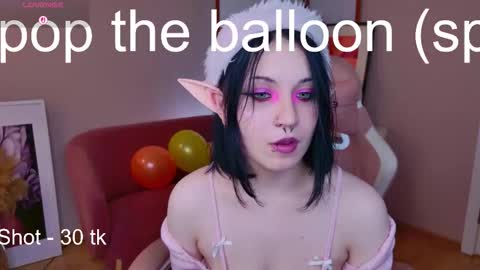 Snapshot of wandy_di chatting on December 15, 2025, 10:14 pm Wandy online show from December 15, 2025, 10:14 pm