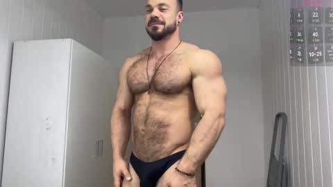 new online show from March 3, 2025, 12:05 pm