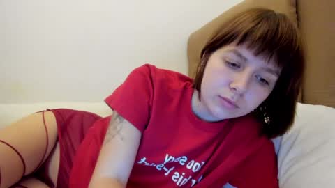 Snapshot of warm_june chatting on January 22, 2025, 9:54 pm June online show from January 22, 2025, 9:54 pm