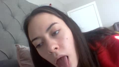 wasiancutie online show from March 29, 2026, 9:37 pm