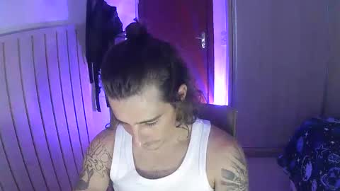 wave_boyy online show from May 26, 2026, 6:37 pm
