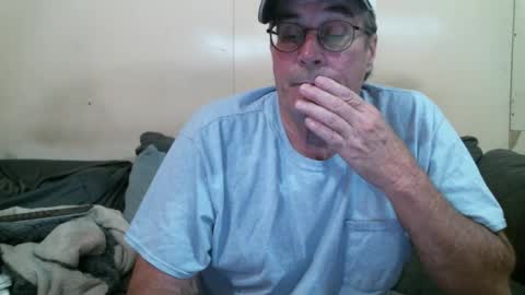 Snapshot of wbfarm chatting on January 12, 2026, 12:38 am WB Farm online show from January 12, 2026, 12:38 am