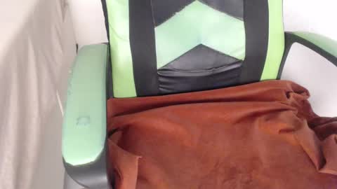 Trixie 3 online show from September 30, 2025, 1:05 pm