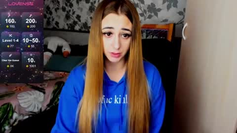 Snapshot of weakness4u chatting on February 25, 2025, 9:09 am Maya online show from February 25, 2025, 9:09 am