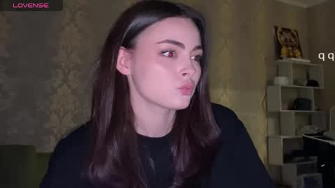 Snapshot of weareyoursun chatting on March 28, 2026, 6:07 pm Alice online show from March 28, 2026, 6:07 pm