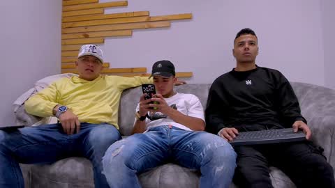 Jhonny Dick  his neighbors. online show from February 26, 2025, 1:21 am