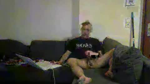 Snapshot of weberbenny chatting on May 1, 2026, 2:16 am weberbenny online show from May 1, 2026, 2:16 am