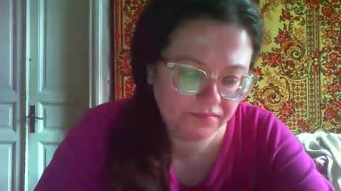 Marina online show from April 17, 2026, 12:30 pm