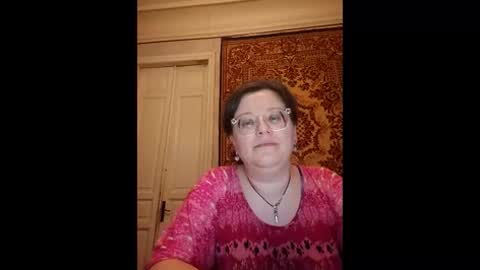 Snapshot of webgirl2 chatting on June 4, 2026, 9:21 pm Marina online show from June 4, 2026, 9:21 pm
