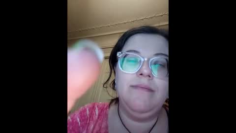 Snapshot of webgirl2 chatting on June 6, 2026, 9:41 pm Marina online show from June 6, 2026, 9:41 pm