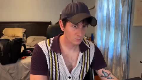 Snapshot of webslingxxxx chatting on May 9, 2026, 8:03 pm webslingxxxx online show from May 9, 2026, 8:03 pm