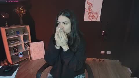 Wednesday   Please help me to reach 111 thumbs up online show from February 5, 2025, 12:31 am