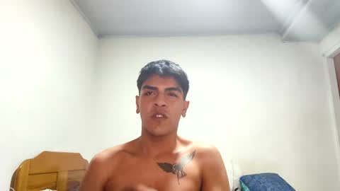 Snapshot of weed_zack chatting on July 13, 2026, 10:23 pm weed_zack online show from July 13, 2026, 10:23 pm
