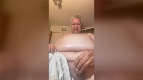 Snapshot of weightroom1958 chatting on August 8, 2026, 4:36 am weightroom1958 online show from August 8, 2026, 4:36 am