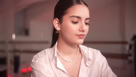 Snapshot of welcome_to_forever chatting on November 8, 2025, 2:28 pm LANA online show from November 8, 2025, 2:28 pm