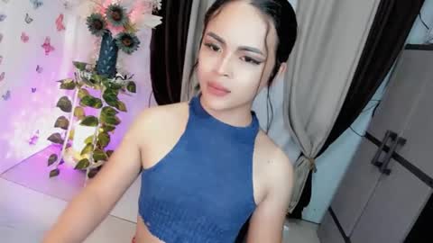 Hi Im LOVIE Please dont forget to follow and thumbs up me online show from April 28, 2026, 2:49 am