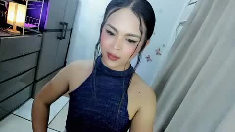 Hi Im LOVIE Please dont forget to follow and thumbs up me online show from July 28, 2026, 7:15 pm
