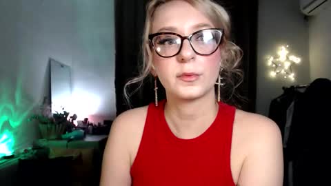 Liza online show from October 19, 2025, 11:16 pm