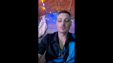 Welshdragon37 online show from April 4, 2026, 11:13 pm